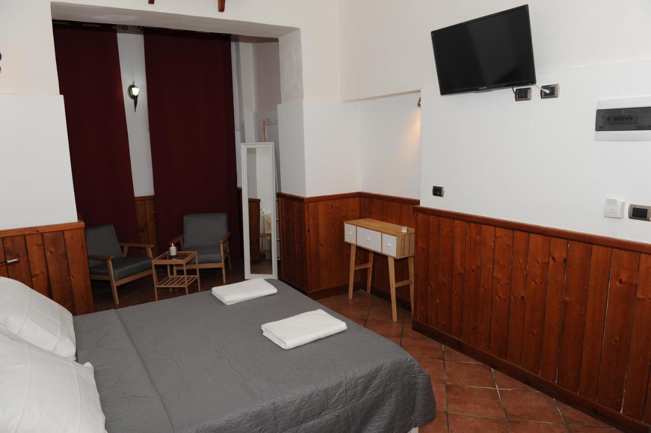 Bed and Breakfast Torre Balzano Valenzano Exterior foto