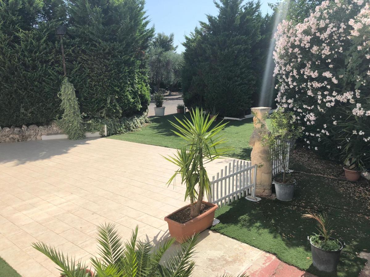 Bed and Breakfast Torre Balzano Valenzano Exterior foto