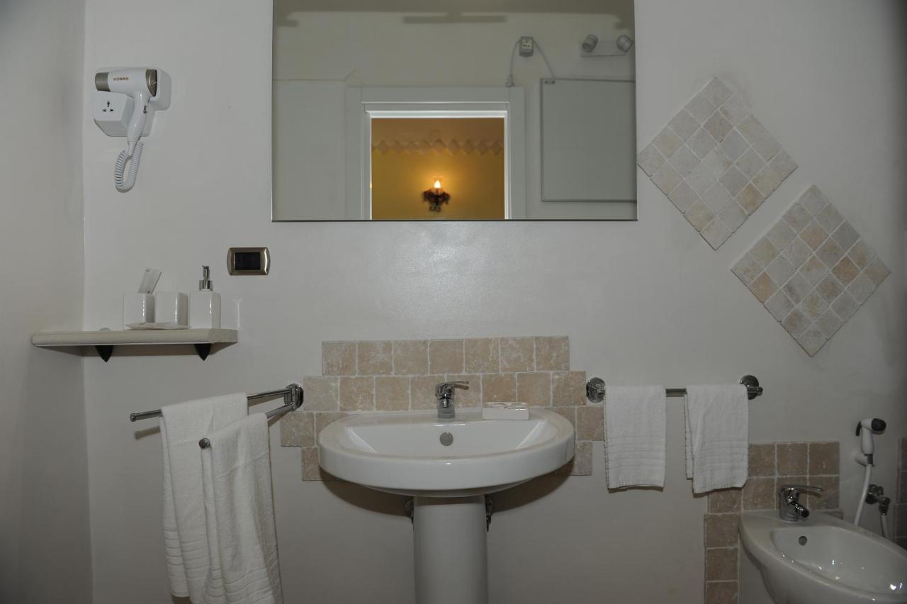 Bed and Breakfast Torre Balzano Valenzano Exterior foto